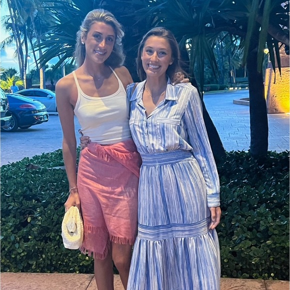 Meet your Posher, Tsana - Picture 1 of 1